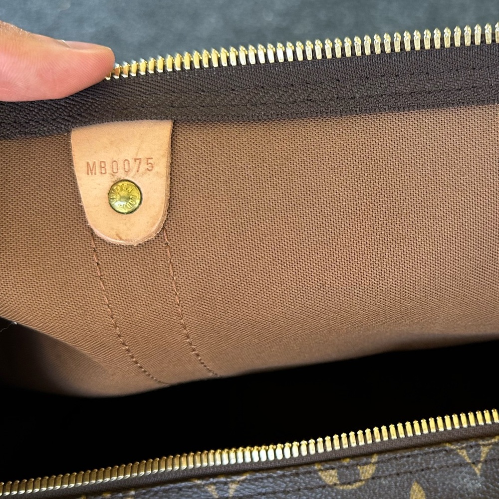 RESERVED🔥🔥Louis Vuitton Keepall Bandouliere 50🔥🔥 - Picture 13 of 14